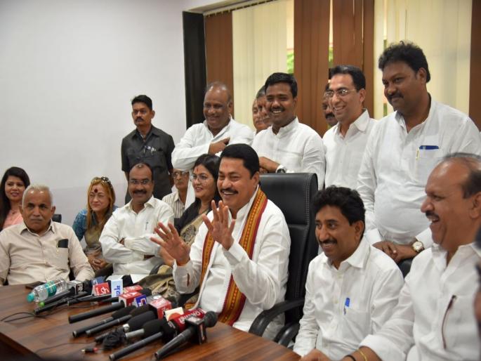 Candidate of Congress in Amravati Graduate Constituency; The claim of the state president Nana Patole even before the discussion in Mahavikas Aghadi | पदवीधर मतदारसंघात काॅंग्रेसचाच उमेदवार; मविआतील चर्चेआधीच प्रदेशाध्यक्षांचा दावा Candidate of Congress in Amravati Graduate Constituency; The claim of the state president Nana Patole even before the discussion in Mahavikas Aghadi | पदवीधर मतदारसंघात काॅंग्रेसचाच उमेदवार; मविआतील चर्चेआधीच प्रदेशाध्यक्षांचा दावा