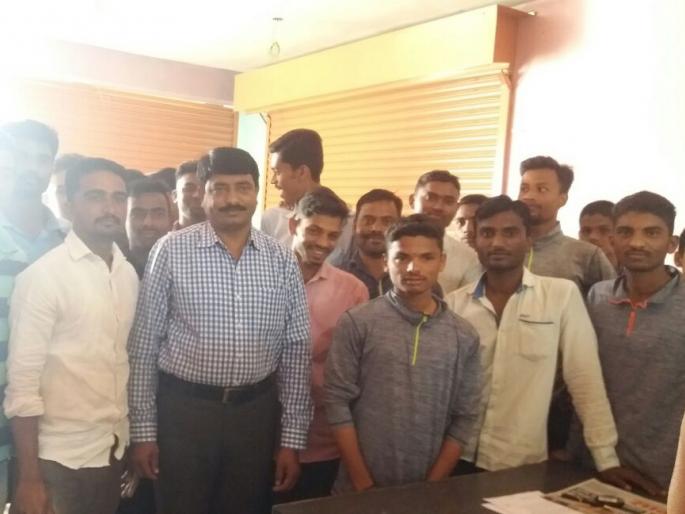 Financial assistance for the preparation of police recruitment! | पोलीस भरतीच्या पूर्वतयारीसाठी युवकांना अर्थसहाय्य ! Financial assistance for the preparation of police recruitment! | पोलीस भरतीच्या पूर्वतयारीसाठी युवकांना अर्थसहाय्य !