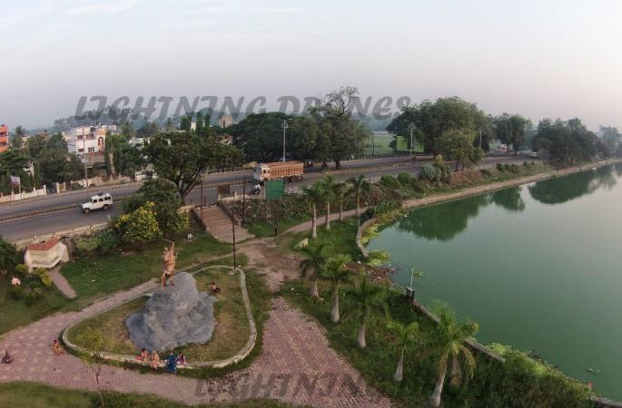 Development of Sambhaji Lake of Solapur will be done by Tourism Corporation | पर्यटन महामंडळ करणार सोलापूरच्या संभाजी तलावाचा विकास Development of Sambhaji Lake of Solapur will be done by Tourism Corporation | पर्यटन महामंडळ करणार सोलापूरच्या संभाजी तलावाचा विकास