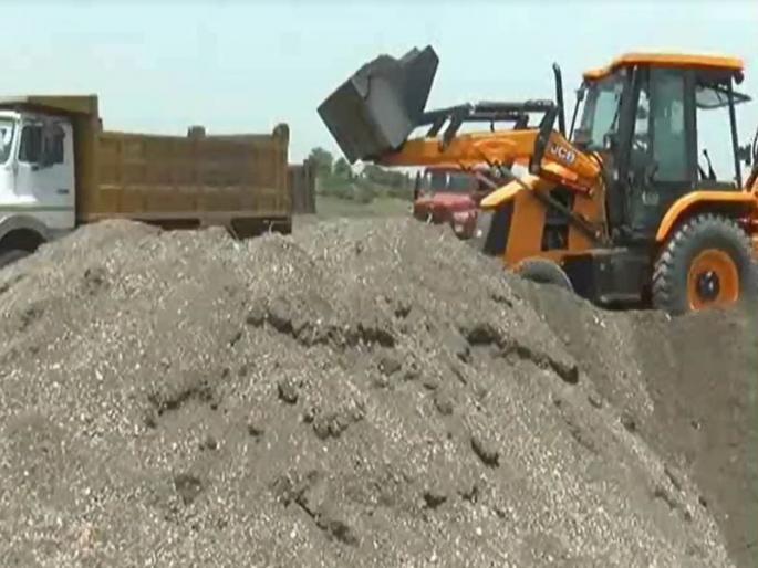 Sand auction confusion ... | वाळू लिलावाचा घोळ... Sand auction confusion ... | वाळू लिलावाचा घोळ...