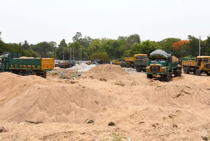 Proposed Sand Ghats for approval of Environmental Assessment Committee! | पर्यावरण मूल्यांकन समितीच्या मान्यतेसाठी रखडले वाळू घाटांचे प्रस्ताव!