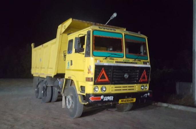 Sandmafiyas: In the last 10 months, an amount of Rs 22.95 crore was seized | रेतीमाफिया : १० महिन्यांत २२.९५ कोटी रुपयांचा मुद्देमाल जप्त Sandmafiyas: In the last 10 months, an amount of Rs 22.95 crore was seized | रेतीमाफिया : १० महिन्यांत २२.९५ कोटी रुपयांचा मुद्देमाल जप्त