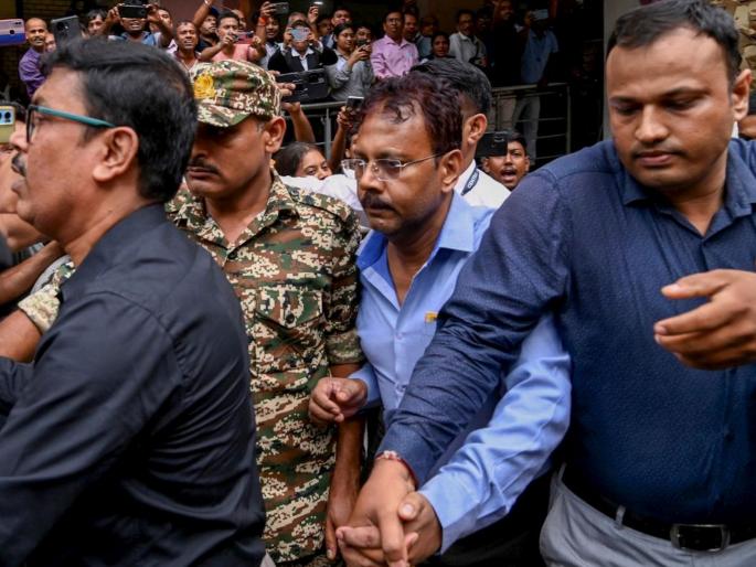 kolkata doctor rape murder case sandip ghosh try to destroy evidence at rg kar medical college crime scene sukanta majumdar claims and share viral letter | कोलकाता प्रकरणाच्या दुसऱ्याच दिवशी घोष यांचा पुरावे नष्ट करण्याचा प्रयत्न? भाजपनं शेअर केला 'आदेश' kolkata doctor rape murder case sandip ghosh try to destroy evidence at rg kar medical college crime scene sukanta majumdar claims and share viral letter | कोलकाता प्रकरणाच्या दुसऱ्याच दिवशी घोष यांचा पुरावे नष्ट करण्याचा प्रयत्न? भाजपनं शेअर केला 'आदेश'