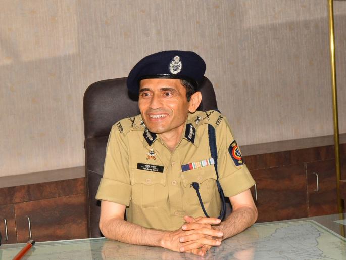 Zero tolerance policy against unethical incidents; Sandeep Patil took over as Chhatrapati Sambhajinagar Police Commissioner | 'झीरो टॉलरन्स पॉलिसी राबवणार'; संदीप पाटील यांनी स्वीकारला पोलिस आयुक्तपदाचा पदभार Zero tolerance policy against unethical incidents; Sandeep Patil took over as Chhatrapati Sambhajinagar Police Commissioner | 'झीरो टॉलरन्स पॉलिसी राबवणार'; संदीप पाटील यांनी स्वीकारला पोलिस आयुक्तपदाचा पदभार