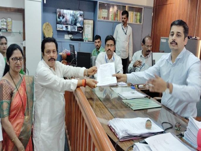 26 applications filed for the post of Mayor, 373 for the post of Corporator in Sindhudurg | सिंधुदुर्गात नगराध्यक्षपदासाठी २६, नगरसेवक पदासाठी ३७३ अर्ज दाखल