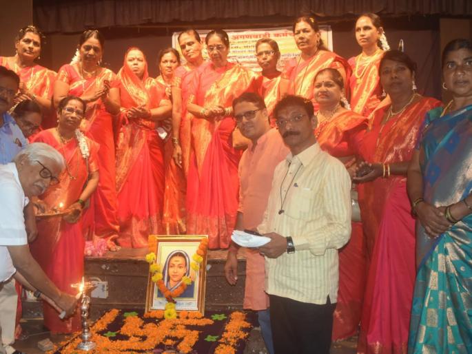 anganwadi workers from sixteen states gather in delhi in october | सोळा राज्यांतील अंगणवाडी सेविकांचा ऑक्टोबरमध्ये दिल्लीत एल्गार anganwadi workers from sixteen states gather in delhi in october | सोळा राज्यांतील अंगणवाडी सेविकांचा ऑक्टोबरमध्ये दिल्लीत एल्गार