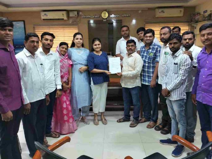 malpractice in the examination; Protest by Youth Congress in Sangamanera | नीट परीक्षेत गैरप्रकार; संगमनेरात युवक काँग्रेसकडून निषेध malpractice in the examination; Protest by Youth Congress in Sangamanera | नीट परीक्षेत गैरप्रकार; संगमनेरात युवक काँग्रेसकडून निषेध