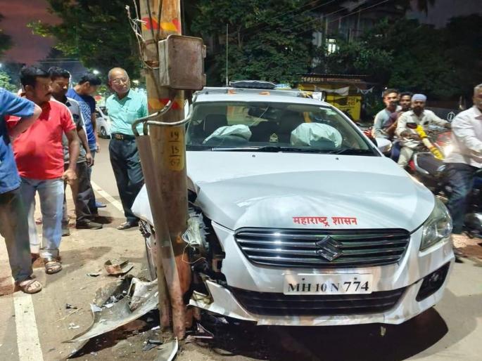 Sangli: Municipal Commissioner Shubham Gupta injured in an accident Incident in Sangli: Treatment started at a private hospital, his condition is stable | Sangli: सांगली मनपा आयुक्त शुभम गुप्ता अपघातात जखमी, विजेच्या खांबावर आदळली कार, प्रकृती स्थिर Sangli: Municipal Commissioner Shubham Gupta injured in an accident Incident in Sangli: Treatment started at a private hospital, his condition is stable | Sangli: सांगली मनपा आयुक्त शुभम गुप्ता अपघातात जखमी, विजेच्या खांबावर आदळली कार, प्रकृती स्थिर
