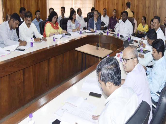 12 thousand crore crop loan allocation to banks in Sangli district, Decision in the meeting at the collector's office | सांगली जिल्ह्यातील बँकांना १२ हजार कोटी पीककर्ज वाटपाचे उद्दिष्ट, जिल्हाधिकारी कार्यालयातील बैठकीत निर्णय 12 thousand crore crop loan allocation to banks in Sangli district, Decision in the meeting at the collector's office | सांगली जिल्ह्यातील बँकांना १२ हजार कोटी पीककर्ज वाटपाचे उद्दिष्ट, जिल्हाधिकारी कार्यालयातील बैठकीत निर्णय