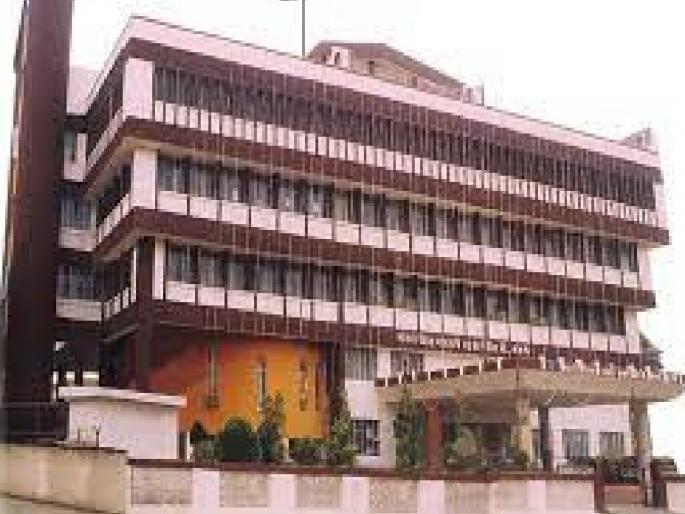 40 lakh rupees recovered for embezzlement in Tasgaon branch of Sangli District Bank | सांगली जिल्हा बँकेच्या तासगाव शाखेतील अपहाराचे ४० लाख रुपये वसूल 40 lakh rupees recovered for embezzlement in Tasgaon branch of Sangli District Bank | सांगली जिल्हा बँकेच्या तासगाव शाखेतील अपहाराचे ४० लाख रुपये वसूल