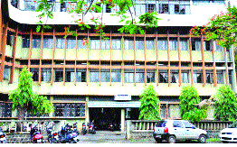 Sangli: Provide the necessary facilities to the farmers during the Kharif season: Deepak Mhasekar | सांगली : खरीप हंगामात शेतकऱ्याला आवश्यक सुविधा द्या :  दीपक म्हैसेकर Sangli: Provide the necessary facilities to the farmers during the Kharif season: Deepak Mhasekar | सांगली : खरीप हंगामात शेतकऱ्याला आवश्यक सुविधा द्या :  दीपक म्हैसेकर