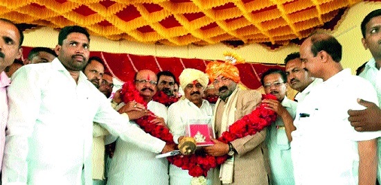 Manejuri: BJP will win next Sangli Lok Sabha seat: Subhash Deshmukh | मणेराजुरी : आगामी सांगली लोकसभा भाजपच जिंकणार : सुभाष देशमुख Manejuri: BJP will win next Sangli Lok Sabha seat: Subhash Deshmukh | मणेराजुरी : आगामी सांगली लोकसभा भाजपच जिंकणार : सुभाष देशमुख