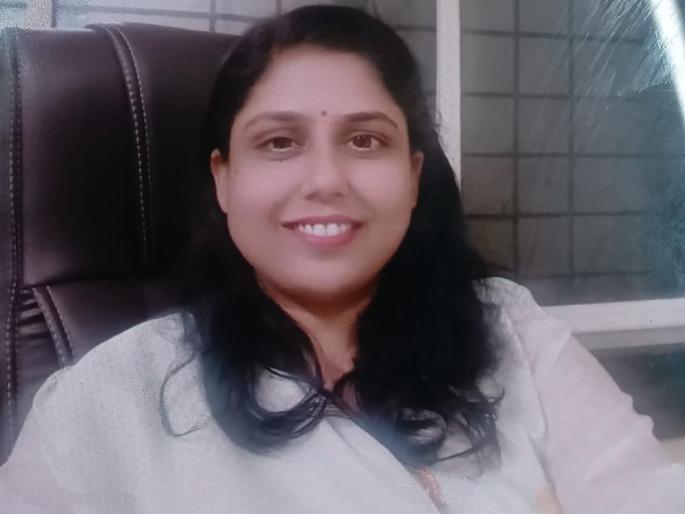 Bribery Sapna Gholve along with inspector in police custody | लाचखोर सपना घोळवेसह निरीक्षकास पोलिस कोठडी Bribery Sapna Gholve along with inspector in police custody | लाचखोर सपना घोळवेसह निरीक्षकास पोलिस कोठडी