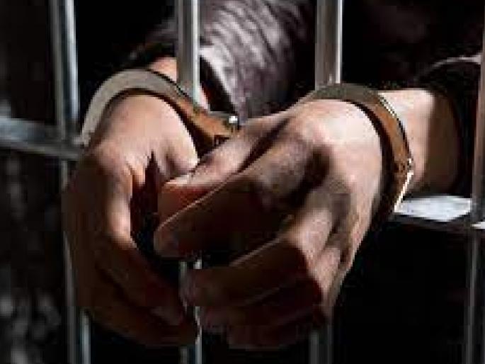 Suspect with as many as 24 cases registered in Sangli jailed in connection with murder | सांगलीत तब्बल २४ गुन्हे दाखल असलेला संशयित खूनीहल्लाप्रकरणी जेरबंद Suspect with as many as 24 cases registered in Sangli jailed in connection with murder | सांगलीत तब्बल २४ गुन्हे दाखल असलेला संशयित खूनीहल्लाप्रकरणी जेरबंद