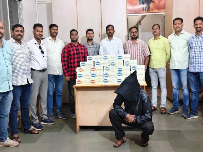 Two shopkeepers arrested for selling fake cigarettes in Sangli-Mirjet: Goods worth Rs 1 lakh 60 thousand seized | सांगली-मिरजेत बनावट सिगारेटचा धूर दोघा दुकानदारांना अटक : १ लाख ६० हजाराचा मुद्देमाल जप्त