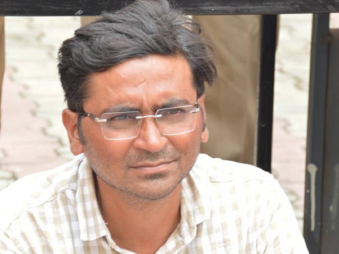 As many as 40 lakh fake notes were introduced; | तब्बल ४० लाखाच्या बनावट नोटा चलनात आणल्या; अहद शेखच्या तपासात माहिती उघड; प्रिंटर, लॅपटॉप जप्त As many as 40 lakh fake notes were introduced; | तब्बल ४० लाखाच्या बनावट नोटा चलनात आणल्या; अहद शेखच्या तपासात माहिती उघड; प्रिंटर, लॅपटॉप जप्त