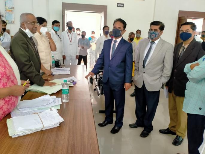 More than sixteen thousand panchnamas so far for the damage caused by the floods: Collector | महापुरामुळे झालेल्या नुकसानीचे आत्तापर्यंत सोळा हजारांहून अधिक पंचनामे : जिल्हाधिकारी  More than sixteen thousand panchnamas so far for the damage caused by the floods: Collector | महापुरामुळे झालेल्या नुकसानीचे आत्तापर्यंत सोळा हजारांहून अधिक पंचनामे : जिल्हाधिकारी