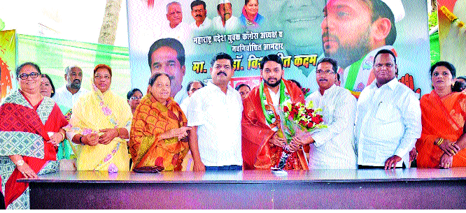 The municipal election fought hardly | महापालिका निवडणूक ताकदीने लढू The municipal election fought hardly | महापालिका निवडणूक ताकदीने लढू