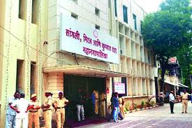 Sangli municipal election: Dummy candidates have to pay the withdrawal of the application | सांगली महापालिका निवडणूक : अर्ज माघारीत डमी उमेदवारांचाच भरणा Sangli municipal election: Dummy candidates have to pay the withdrawal of the application | सांगली महापालिका निवडणूक : अर्ज माघारीत डमी उमेदवारांचाच भरणा