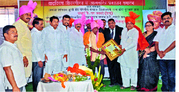 Wrestling contribution to Nalvade Maa is incomparable | नलवडे मामांचे कुस्तीसाठीचे योगदान अतुलनीय Wrestling contribution to Nalvade Maa is incomparable | नलवडे मामांचे कुस्तीसाठीचे योगदान अतुलनीय