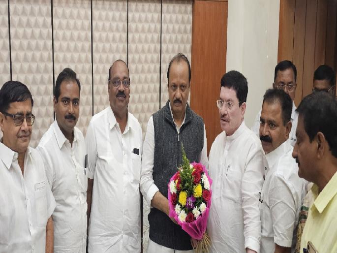 Former Mayor of Sangli corporator in Nationalist Ajit Pawar group | सांगलीत जयंत पाटील यांना धक्का; माजी महापौर, नगरसेवक अजित पवार गटात Former Mayor of Sangli corporator in Nationalist Ajit Pawar group | सांगलीत जयंत पाटील यांना धक्का; माजी महापौर, नगरसेवक अजित पवार गटात