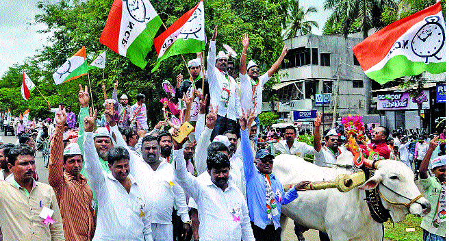 Contestants from 168 candidates for NCP ticket | राष्ट्रवादीच्या तिकिटासाठी १६८ जणांकडून दावेदारी