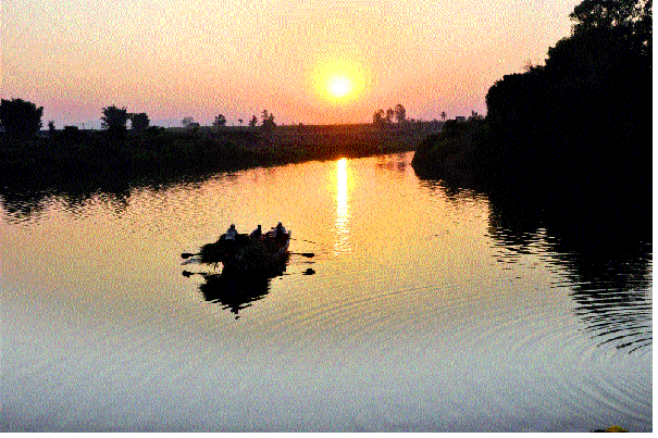 Sangli's New Year Celebration | सांगलीत नव वर्षाचा जल्लोष Sangli's New Year Celebration | सांगलीत नव वर्षाचा जल्लोष