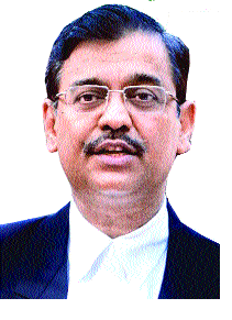 Contact with the Home Minister with Ujjwal Nikam | उज्ज्वल निकम यांच्याशी गृहराज्यमंत्र्यांकडून संपर्क Contact with the Home Minister with Ujjwal Nikam | उज्ज्वल निकम यांच्याशी गृहराज्यमंत्र्यांकडून संपर्क