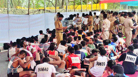 Sangli district police recruitment canceled! | सांगली जिल्ह्याची पोलीस भरती रद्द! Sangli district police recruitment canceled! | सांगली जिल्ह्याची पोलीस भरती रद्द!