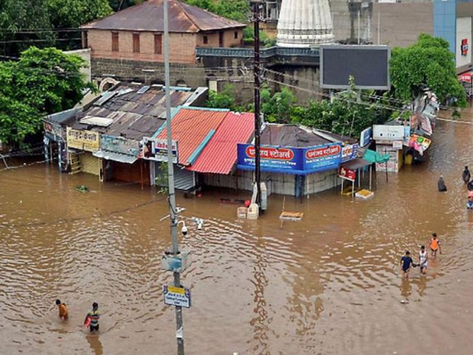 Sangli, Kolhapur notice to administration to avoid floods | सांगली, कोल्हापूरचा महापूर टाळण्यासाठी प्रशासनाला नोटीस Sangli, Kolhapur notice to administration to avoid floods | सांगली, कोल्हापूरचा महापूर टाळण्यासाठी प्रशासनाला नोटीस
