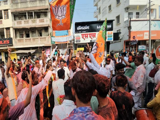 Sangli vidhan sabha assembly election result 2024 the Mahayuti is leading In Sangli district What is the vote margin of Jayant Patil, Vishwajit Kadam, Rohit Patil | Sangli vidhan sabha assembly election result 2024: सांगली जिल्ह्यात महायुतीची मुसंडी; जयंत पाटील, विश्वजित कदम, रोहित पाटील यांचे मताधिक्य किती.. वाचा Sangli vidhan sabha assembly election result 2024 the Mahayuti is leading In Sangli district What is the vote margin of Jayant Patil, Vishwajit Kadam, Rohit Patil | Sangli vidhan sabha assembly election result 2024: सांगली जिल्ह्यात महायुतीची मुसंडी; जयंत पाटील, विश्वजित कदम, रोहित पाटील यांचे मताधिक्य किती.. वाचा