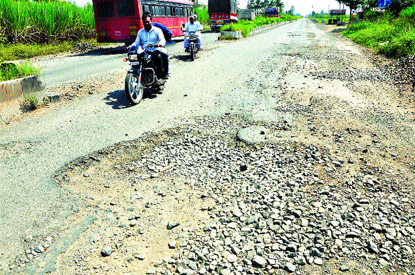 Now go to the authority of Sangli-Peth Road | सांगली-पेठ रस्ता आता प्राधिकरणाकडे जाणार Now go to the authority of Sangli-Peth Road | सांगली-पेठ रस्ता आता प्राधिकरणाकडे जाणार
