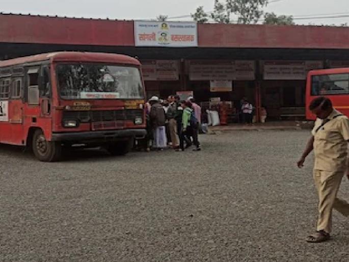 Retired ST employees will protest for salary hike, rally held in Sangli | वेतनवाढीच्या फरकासाठी निवृत्त एसटी कर्मचारी आंदोलन करणार, सांगलीत पार पडला मेळावा Retired ST employees will protest for salary hike, rally held in Sangli | वेतनवाढीच्या फरकासाठी निवृत्त एसटी कर्मचारी आंदोलन करणार, सांगलीत पार पडला मेळावा