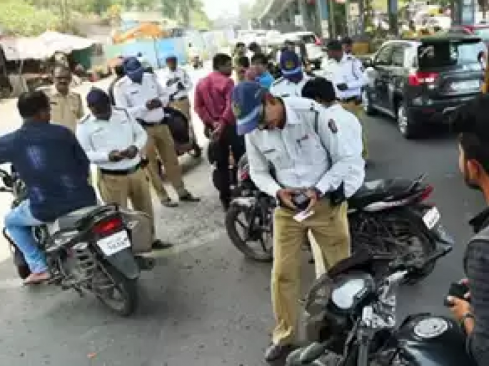 Thirteen crore fines will be collected from motorists who violate traffic rules, Action of Sangli Traffic Police | वाहतुकीचा नियम मोडला, तब्बल तेरा कोटींचा दंड ठोठवला; सांगली वाहतूक पोलिसांची कारवाई Thirteen crore fines will be collected from motorists who violate traffic rules, Action of Sangli Traffic Police | वाहतुकीचा नियम मोडला, तब्बल तेरा कोटींचा दंड ठोठवला; सांगली वाहतूक पोलिसांची कारवाई