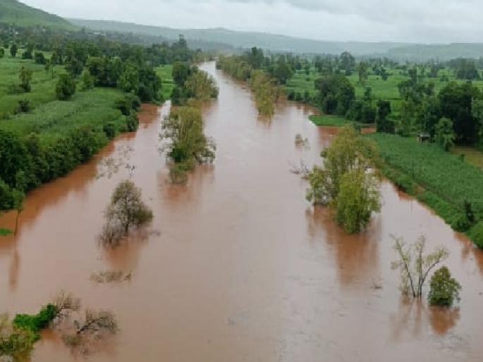 Heavy rains in Sangli district, Chandoli Dam is 50 percent full | सांगली जिल्ह्यात पावसाची संततधार, चांदोलीत अतिवृष्टी Heavy rains in Sangli district, Chandoli Dam is 50 percent full | सांगली जिल्ह्यात पावसाची संततधार, चांदोलीत अतिवृष्टी