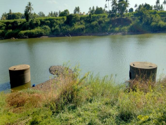 Sangli city faces water shortage, Municipal Corporation's appeal for economical use of water | सांगली शहरावर पाणीटंचाईचे सावट, काटकसरीने पाणी वापराचे महापालिकेचे आवाहन Sangli city faces water shortage, Municipal Corporation's appeal for economical use of water | सांगली शहरावर पाणीटंचाईचे सावट, काटकसरीने पाणी वापराचे महापालिकेचे आवाहन
