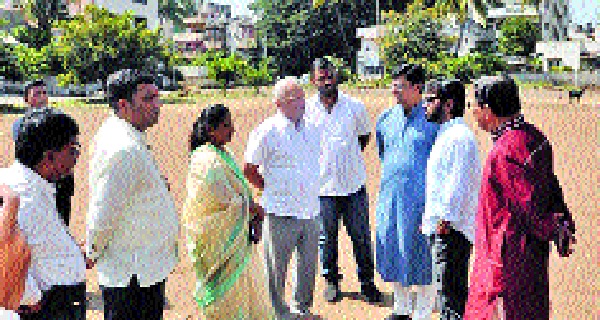 Setting up a state-of-the-art auditorium in Sangliit Neminathnagar | सांगलीत नेमिनाथनगरला अत्याधुनिक नाट्यगृह उभारणार Setting up a state-of-the-art auditorium in Sangliit Neminathnagar | सांगलीत नेमिनाथनगरला अत्याधुनिक नाट्यगृह उभारणार