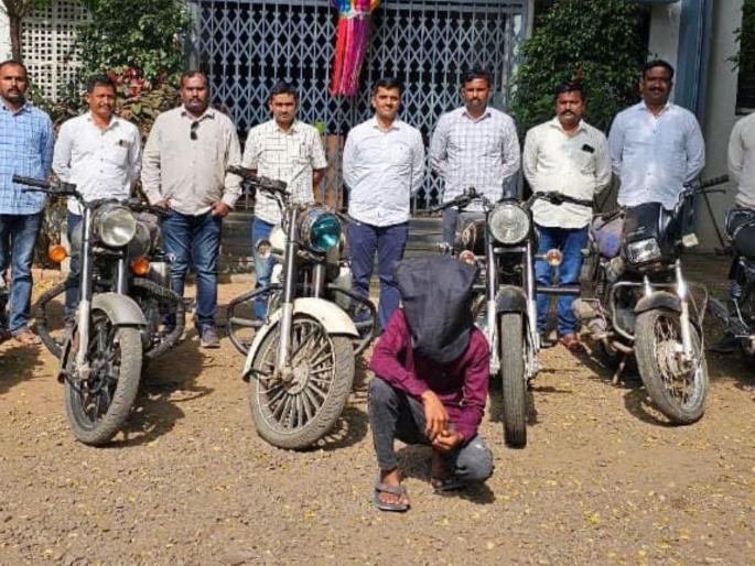 An expensive bike smuggler from Sangli and Karnataka arrested | सांगलीसह कर्नाटकातून महागड्या दुचाकी लंपास करणारा अटकेत An expensive bike smuggler from Sangli and Karnataka arrested | सांगलीसह कर्नाटकातून महागड्या दुचाकी लंपास करणारा अटकेत