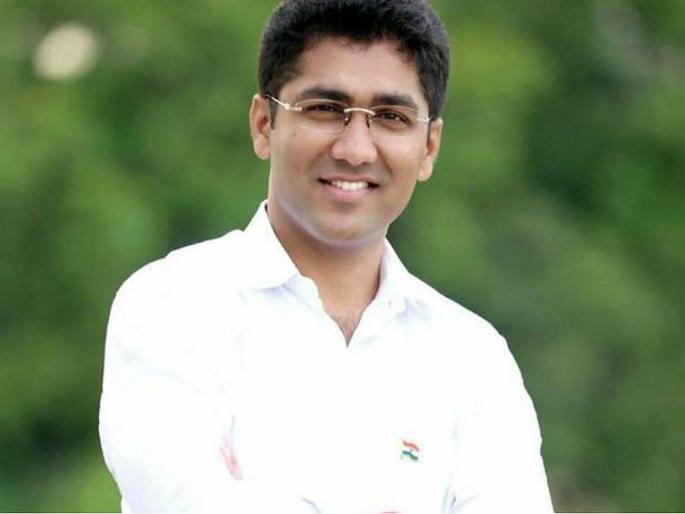Lok Sabha Election 2019: Who are the MLA Sangram Jagtap? | कोण आहेत सुजय विखेंना टक्कर देण्यासाठी रिंगणात उतरलेले संग्राम जगताप? Lok Sabha Election 2019: Who are the MLA Sangram Jagtap? | कोण आहेत सुजय विखेंना टक्कर देण्यासाठी रिंगणात उतरलेले संग्राम जगताप?