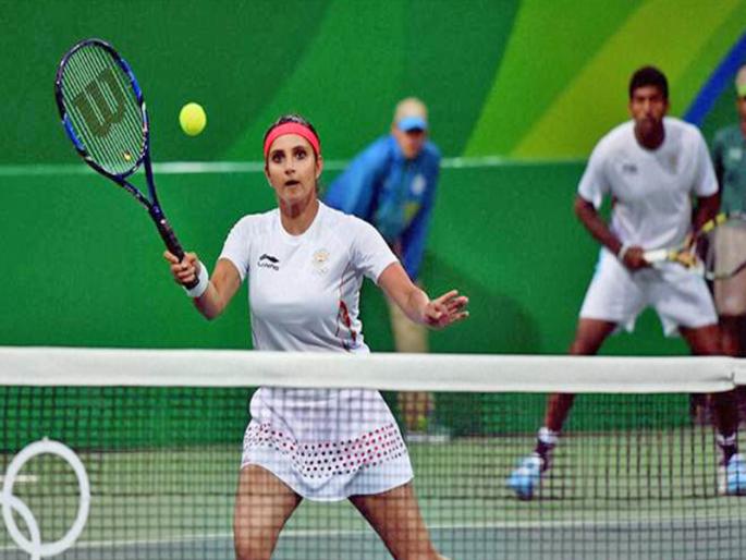 sania mirza shut the mouth of twitter troll with his response on independence day celebration question | पाकिस्तानी स्वातंत्र्य दिनाच्या शुभेच्छा देणाऱ्याला सानिया मिर्झानं दिलं 'हे' उत्तर