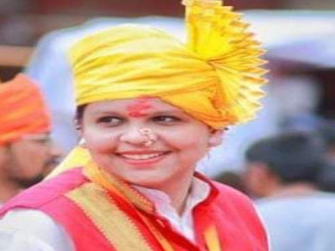 Suspicious death of girl from Shaniwar Peth in Kolhapur; Mother, brother in police custody | कोल्हापुरात शनिवार पेठेतील तरुणीचा संशयास्पद मृत्यू; आई, भाऊ पोलिसांच्या ताब्यात Suspicious death of girl from Shaniwar Peth in Kolhapur; Mother, brother in police custody | कोल्हापुरात शनिवार पेठेतील तरुणीचा संशयास्पद मृत्यू; आई, भाऊ पोलिसांच्या ताब्यात