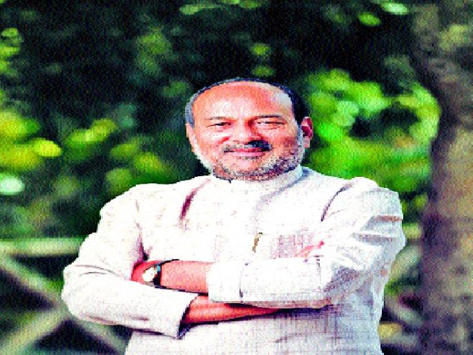 Tasgaon: For organizing the Lok Sabha elections, MPs of the MPs - organizing a festival outside Vidhan Sabha constituency. | तासगाव : खासदारांच्या शिलेदारांची लोकसभेसाठी मोर्चेबांधणी- विधानसभा मतदारसंघाबाहेरही महोत्सवाचे आयोजन