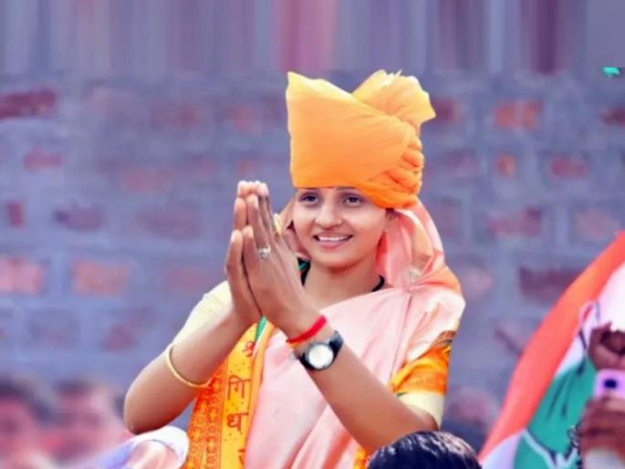 lok sabha election 2024 congress sanjana jatav youngest candidate from bharatpur constituency | वय २५, उच्च शिक्षित, लोकसभेची उमेदवारी; पायलट यांचा रेकॉर्ड मोडणार? कोण आहेत संजना जाटव? lok sabha election 2024 congress sanjana jatav youngest candidate from bharatpur constituency | वय २५, उच्च शिक्षित, लोकसभेची उमेदवारी; पायलट यांचा रेकॉर्ड मोडणार? कोण आहेत संजना जाटव?