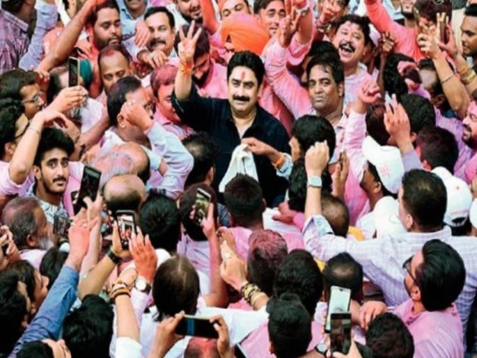 mumbai north east lok sabha election result 2024 sanjay dina patil leads from the first round defeated to mihir kotecha maharashtra live result | धाकधूक अन् उधळला गुलाल; संजय पाटील यांची पहिल्या फेरीपासून आघाडी, मिहीर कोटेचा पराभूत mumbai north east lok sabha election result 2024 sanjay dina patil leads from the first round defeated to mihir kotecha maharashtra live result | धाकधूक अन् उधळला गुलाल; संजय पाटील यांची पहिल्या फेरीपासून आघाडी, मिहीर कोटेचा पराभूत