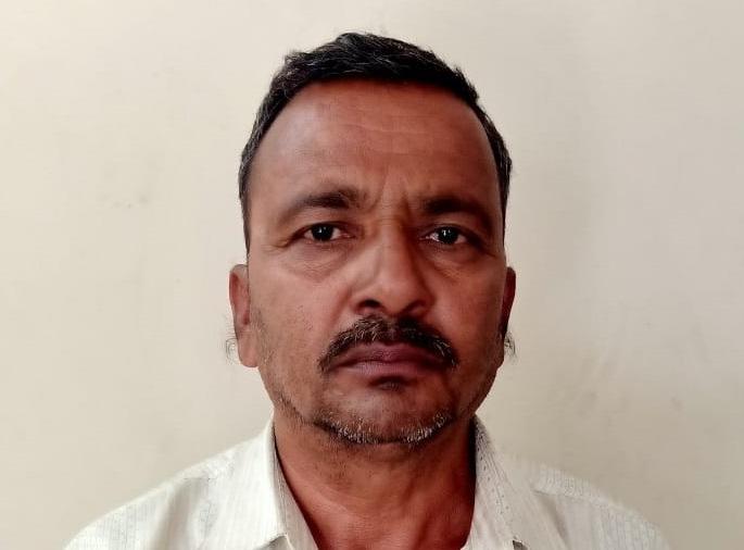 Navi Mumbai police action in Kolhapur; Five arrests | नवी मुंबई पोलिसांची कोल्हापुरात कारवाई; पाच अटक Navi Mumbai police action in Kolhapur; Five arrests | नवी मुंबई पोलिसांची कोल्हापुरात कारवाई; पाच अटक