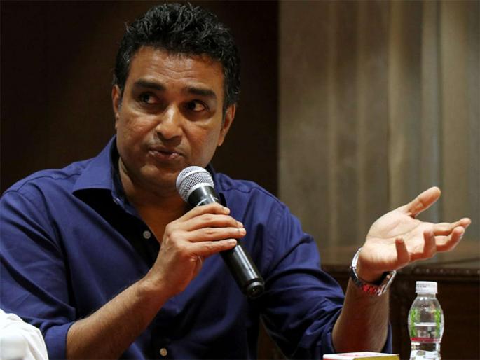 Sanjay Manjarekar out from BCCI Commentary Panel | सीएएचा विरोध करणे मांजरेकरला पडले महागात, बीसीसीआय समालोचन पॅनलमधून बाहेरचा रस्ता