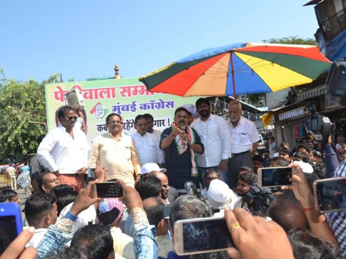 If the hawkers are giving trouble to the MNS, then take strict action against them - Sanjay Nirupam | फेरीवाल्यांना मनसेचे फालतू गुंड त्रास देत असतील, तर त्यांच्यावर कठोर कारवाई करा - संजय निरुपम If the hawkers are giving trouble to the MNS, then take strict action against them - Sanjay Nirupam | फेरीवाल्यांना मनसेचे फालतू गुंड त्रास देत असतील, तर त्यांच्यावर कठोर कारवाई करा - संजय निरुपम