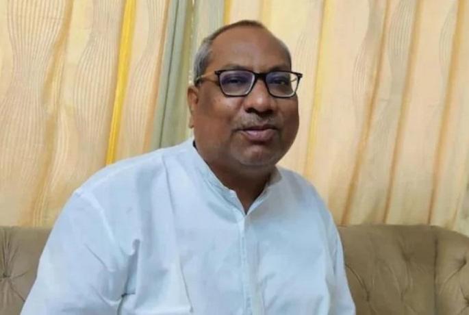 sanjay nishad speaks to aajtak if bjp can make tea seller a pm he too have good chances in party | "भाजपा चहावाल्याला पंतप्रधान बनवू शकते तर...", मंत्रिपद न मिळाल्याबद्दल संजय निषाद यांचं विधान sanjay nishad speaks to aajtak if bjp can make tea seller a pm he too have good chances in party | "भाजपा चहावाल्याला पंतप्रधान बनवू शकते तर...", मंत्रिपद न मिळाल्याबद्दल संजय निषाद यांचं विधान