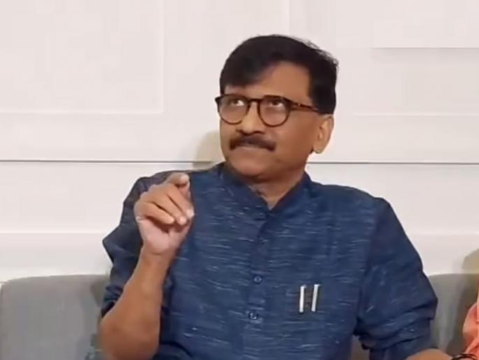 In a Manipur state, guns are fired and the Prime Minister busy doing Aarti: Sanjay Raut | एका राज्यात तोफा डागल्या जाताहेत अन् प्रधानमंत्री आरत्या करत फिरताहेत: संजय राऊत In a Manipur state, guns are fired and the Prime Minister busy doing Aarti: Sanjay Raut | एका राज्यात तोफा डागल्या जाताहेत अन् प्रधानमंत्री आरत्या करत फिरताहेत: संजय राऊत