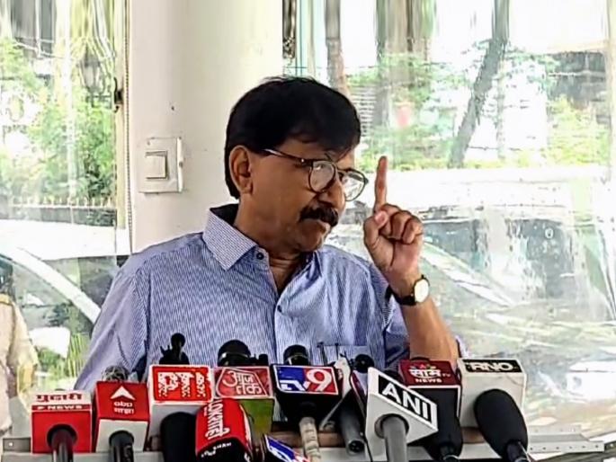 thackeray group mp sanjay raut reaction over nagpur violence and criticized state govt | “सरकार तुमचेच आहे ना, मग औरंगजेबाची कबर...”; RSSचा उल्लेख करत संजय राऊत काय म्हणाले? thackeray group mp sanjay raut reaction over nagpur violence and criticized state govt | “सरकार तुमचेच आहे ना, मग औरंगजेबाची कबर...”; RSSचा उल्लेख करत संजय राऊत काय म्हणाले?